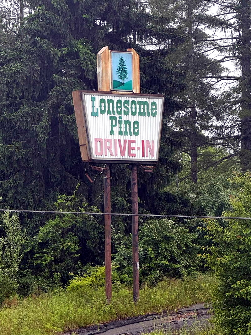 from vermonter at heart on facebook Lonesome Pine Drive-In, Coeburn